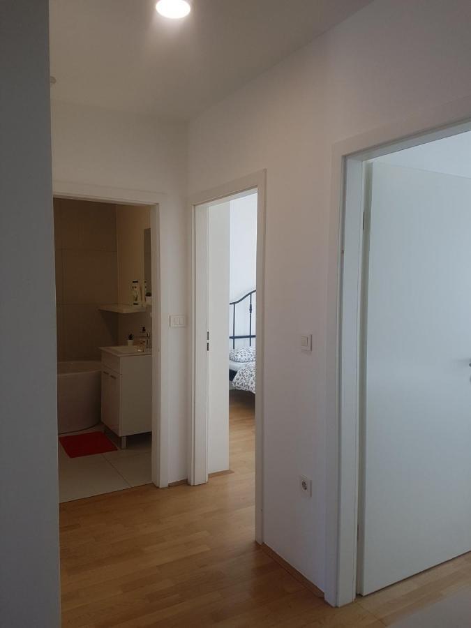 Deluxe Apartment Kristian Rijeka Exterior foto